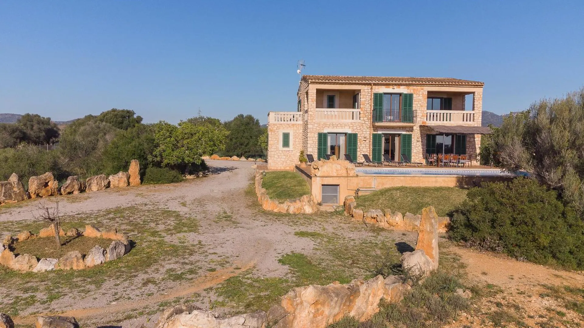 Finca Verdal contacts